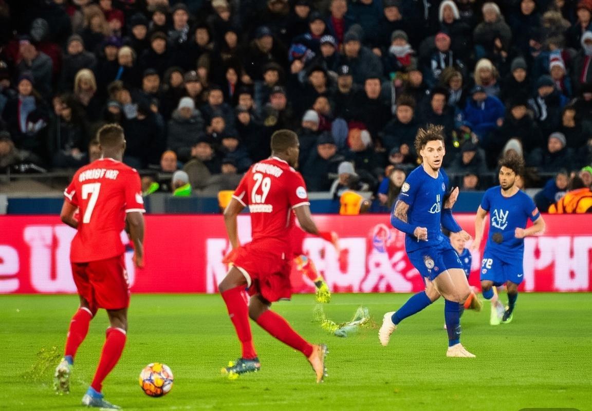 巴黎圣日耳曼VS图卢兹：法甲焦点战精彩瞬间回顾